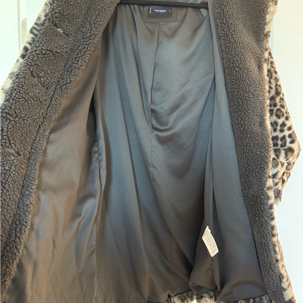 Lucky Brand Gray Leopard Teddy Jacket - Picture 4 of 6